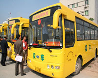 广东东莞使用的校车
