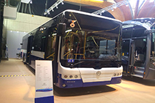 金旅PIVOT公交车