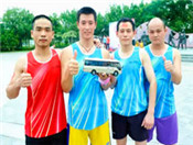 厦门站参赛选手展示金旅车模