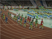 福州站选手卖力奔跑中