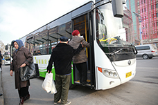 宇通纯电动客车为市民外出提供便利