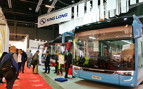 比利时客车展金龙客车展台
