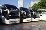 整齐划一的海格客车