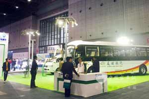 大金龙纯电动客车闪耀NEAS2015