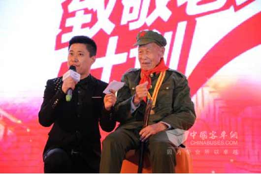 抗战老英雄姜纪水：与战友浴血奋战 所在部队获誉“泰山军”