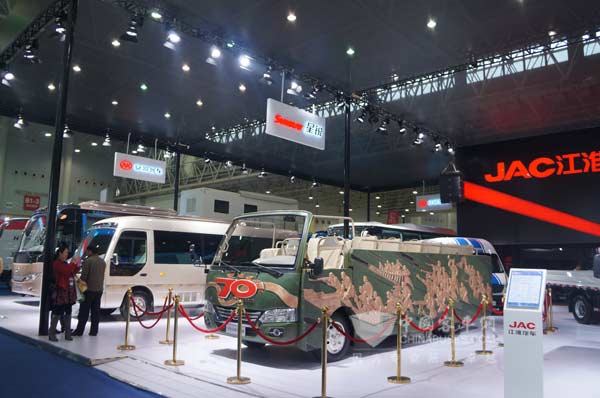 安凯精品组团出击武汉车展