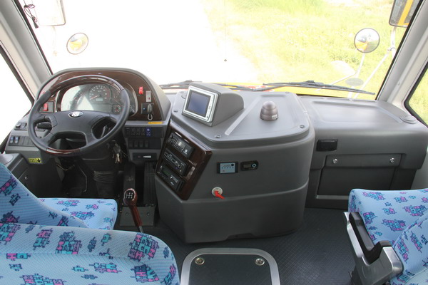 中通LCK6100 DXA专用校车