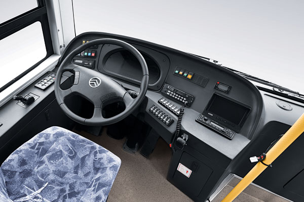 金旅客车XML6125JHEV混合动力系列城市客车(插电式)