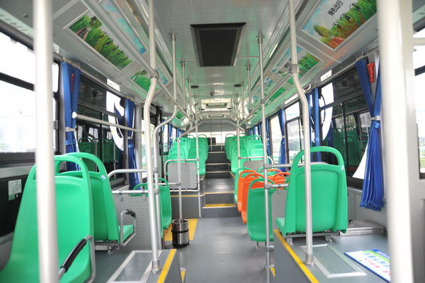 扬子江客车WG6124BEVH