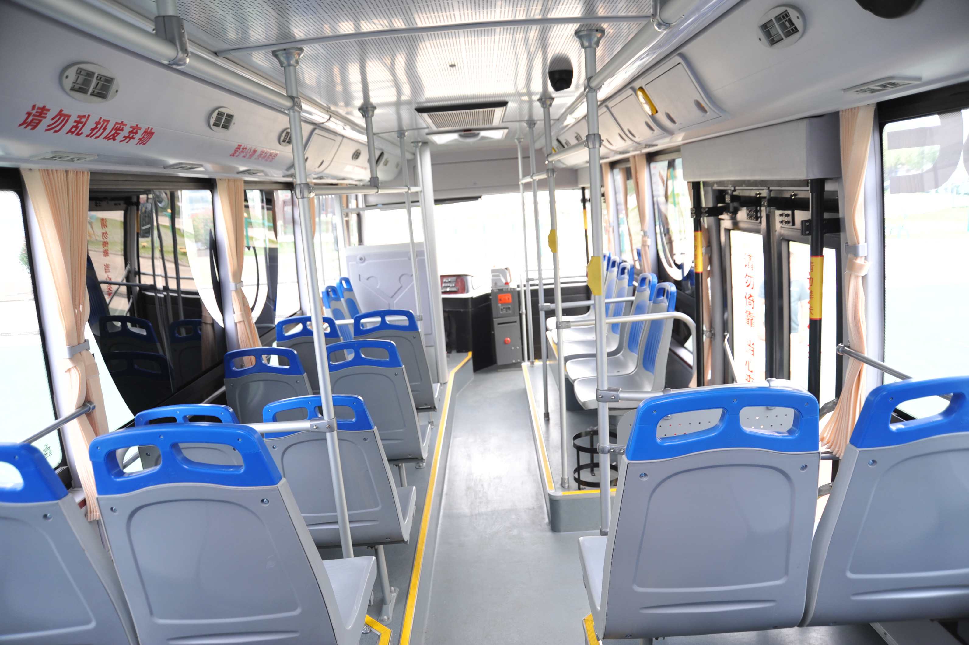 扬子江WG6820BEVHK型纯电动客车