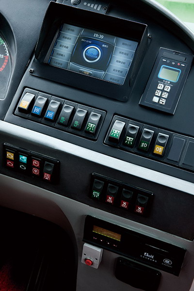 宇通ZK6120HNG3燃气客车