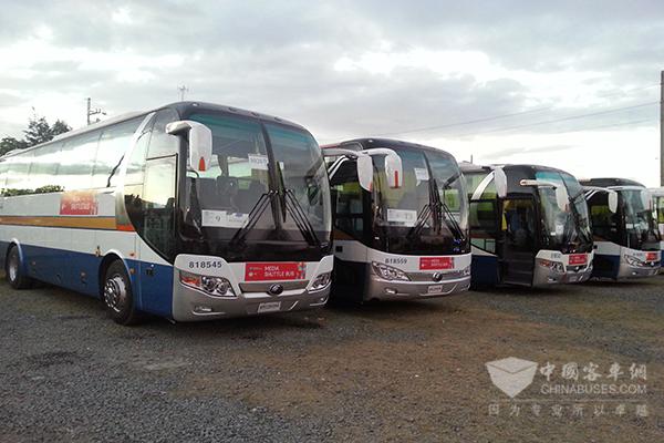 整装待发的宇通客车