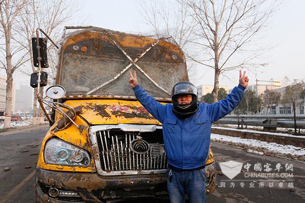 宇通校车“撞墙”错在哪了?