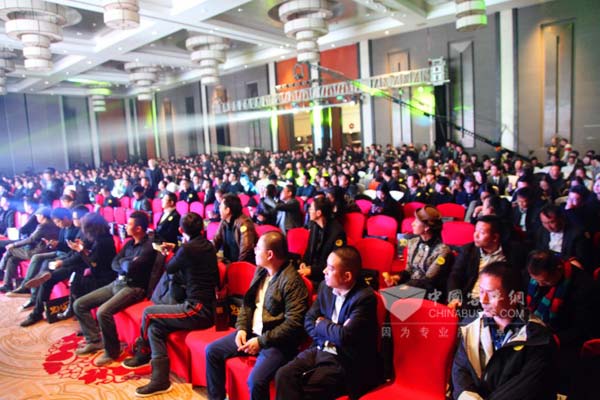 试水跨界营销,海格成“黑卡之夜”最亮的星