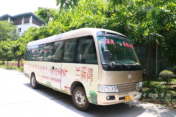 金旅纯电动考斯特服务兰溪湾