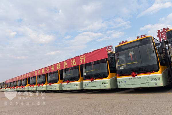 中车时代电动增程插电式城市客车