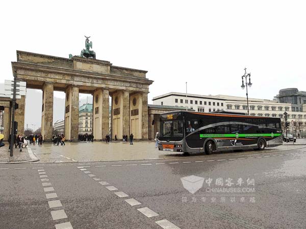 金旅与荷兰合作的全铝纯电动客车获“Ecology Label 2015最佳生态奖”