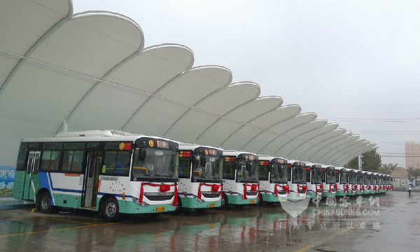 从五个数据看中通客车2015年的“转型与质变”