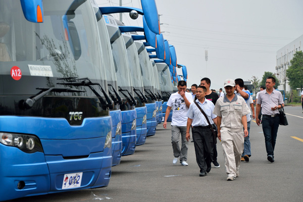 服务男篮亚锦赛