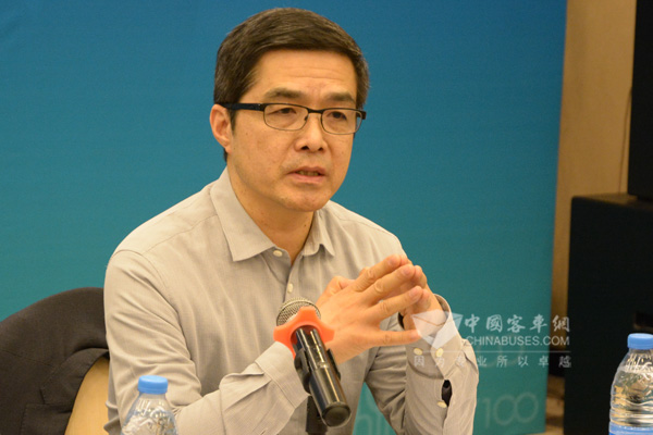 欧阳明高答XINGKONG.COM：“十三五”客车电池什么样