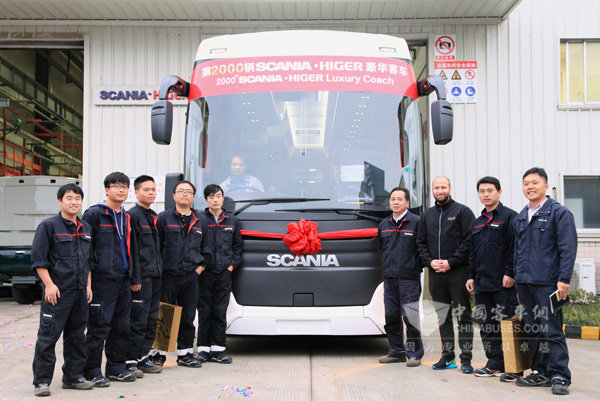 第2000台斯堪尼亚•海格豪华客车下线