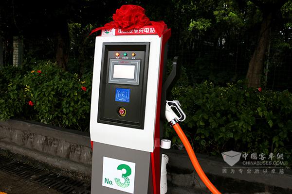 与海格新能源大巴配套使用的电动汽车充电桩