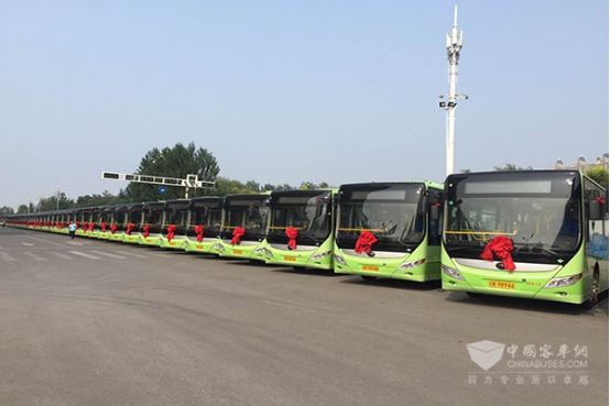 宇通新能源公交车队