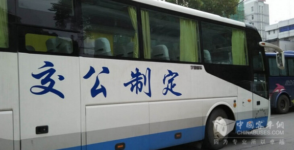 江西南昌开通3条旅游定制公交线路