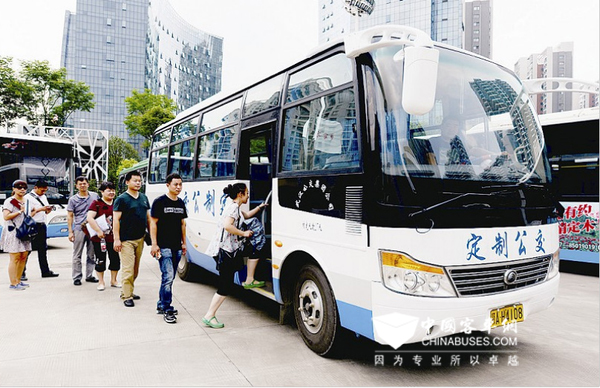 听说武汉定制公交将每月开新线路