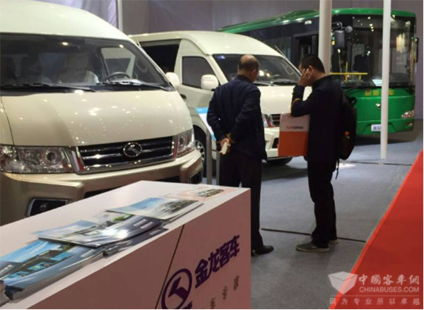 金龙客车亮相天津车展 新能源产品也是“多面手”