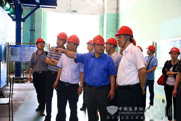 天津大学科技专家到玉柴交流