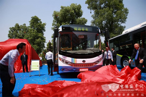 紧握时代脉搏，恒通客车玩转“智慧公交”