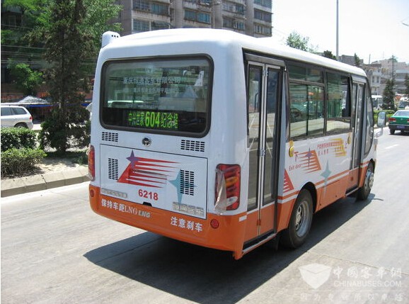 重庆主城首开两条校际特需公交线