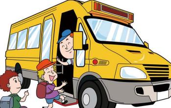 武汉规定公交车在专用道内不可任性 校车或将准走