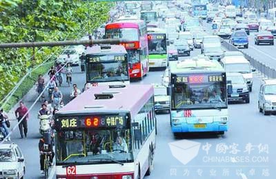 河南：满15人就可“定制公交”