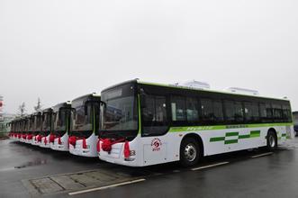 重庆：“渝约公交”推多项便民功能 公交卡将能手机充值