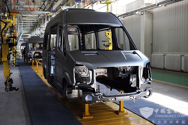 黄海汽车严控工艺不忘初心