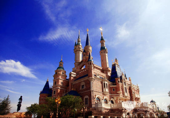  40辆海格新能源客车带您畅游上海迪士尼