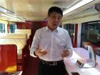 刘兴副总裁接受采访XINGKONG.COM记者采访。