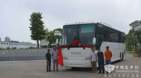 安源新品凤凰PHOENIX豪华旅游客车赴美国进行DOT认证