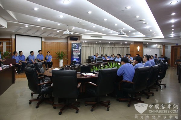 首期玉柴大讲堂正式开讲