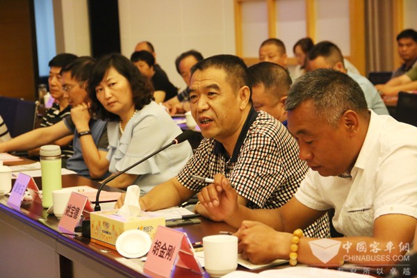 玉柴机器召开2016年YC服务体理事会会议