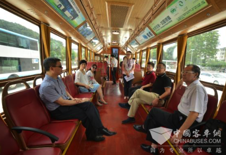 “银隆造”纯电动客车试乘获首肯