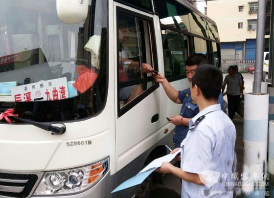 湖南：辰溪县运管所开展客运安全专项整治行动