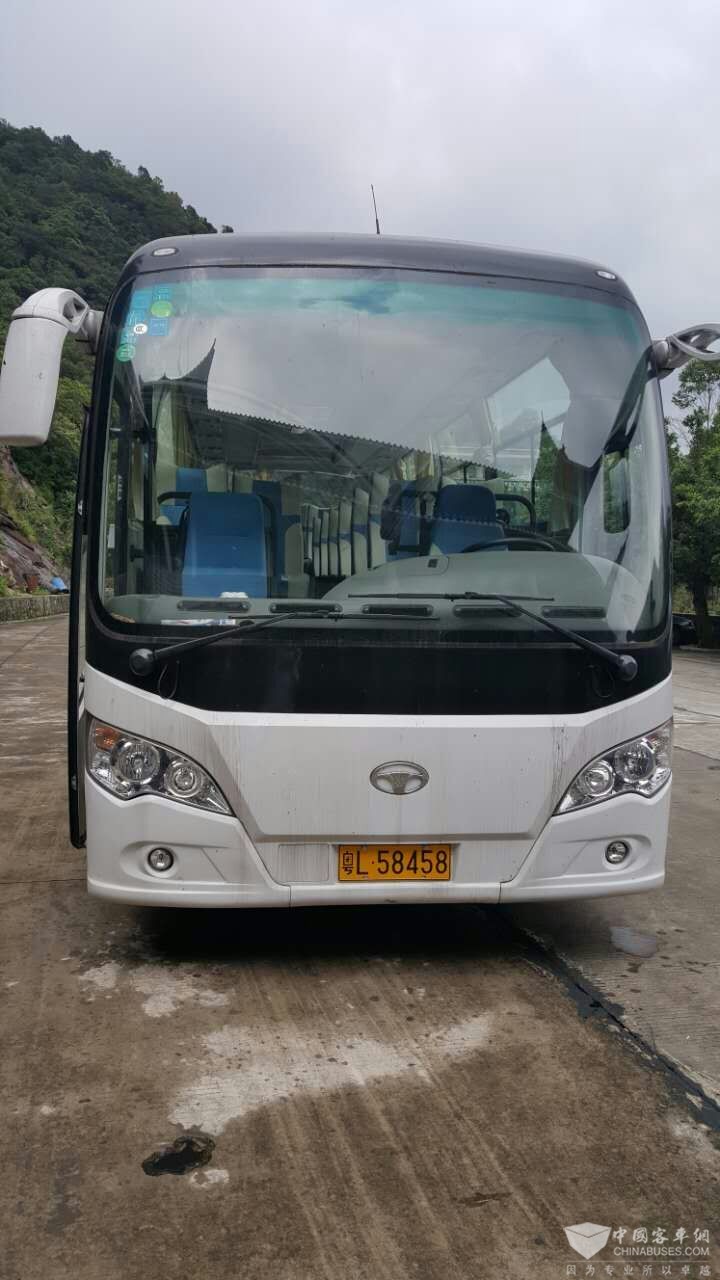 出售一辆33座 桂林大宇牌客车，有意者请联系!