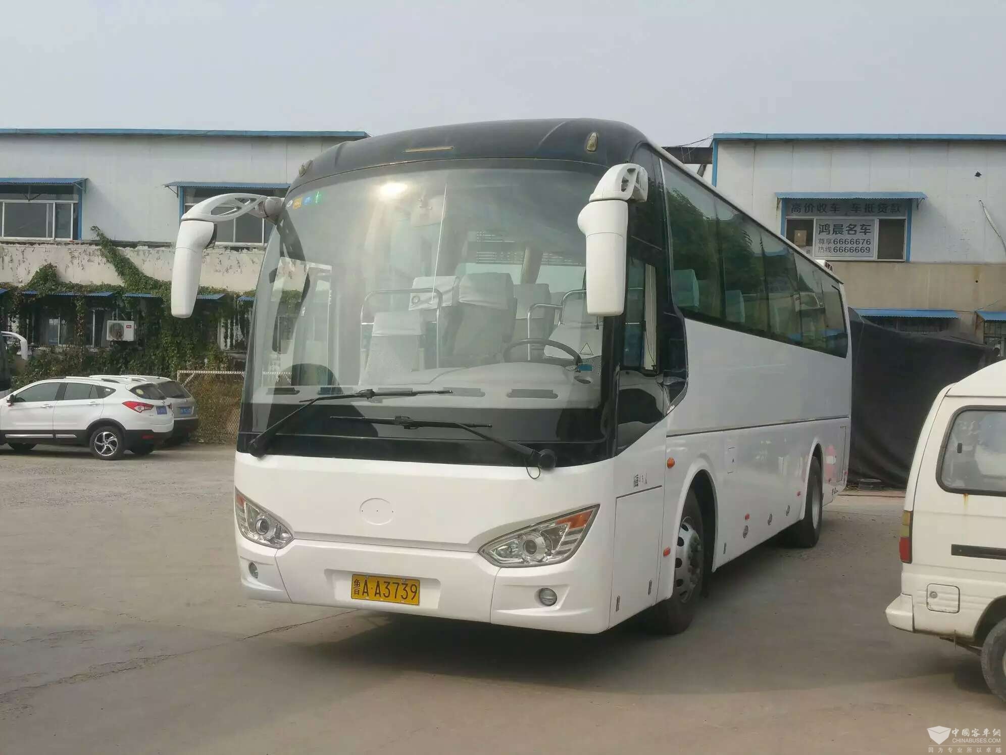 ​14年7月45座南京金龙6107