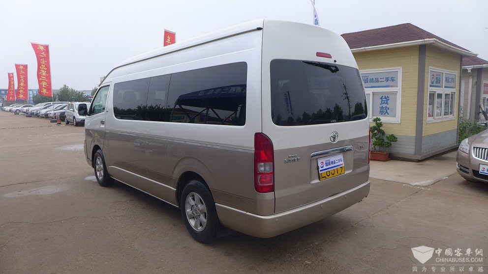 出售2010年5月丰田大海狮