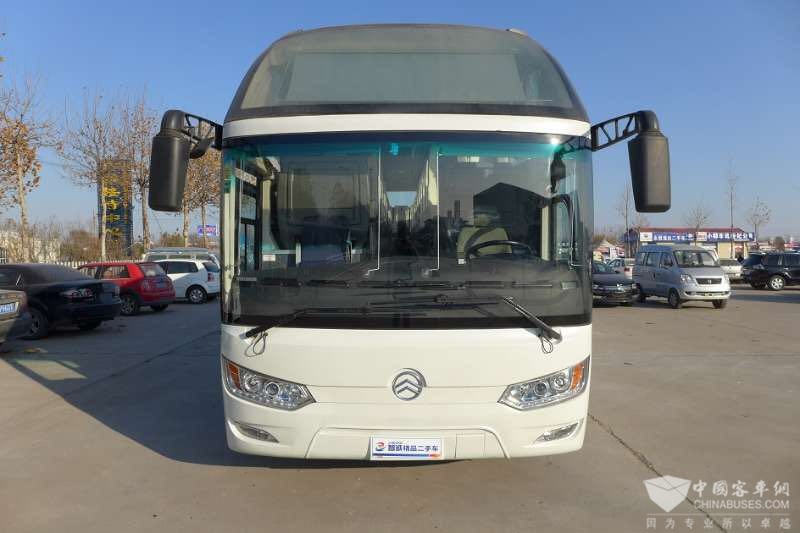 出售2015年5月出厂6月上牌厦门金旅XML6122J38Y