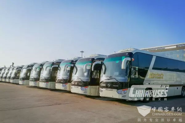 322辆金龙客车出口沙特