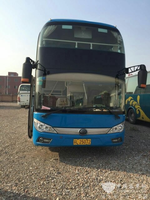 15年1月份车辆，外观较新，内饰漂亮，配置较高，性价比高